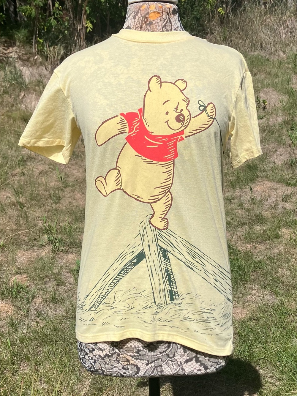 Adorable Winnie the Pooh Graphic Tee